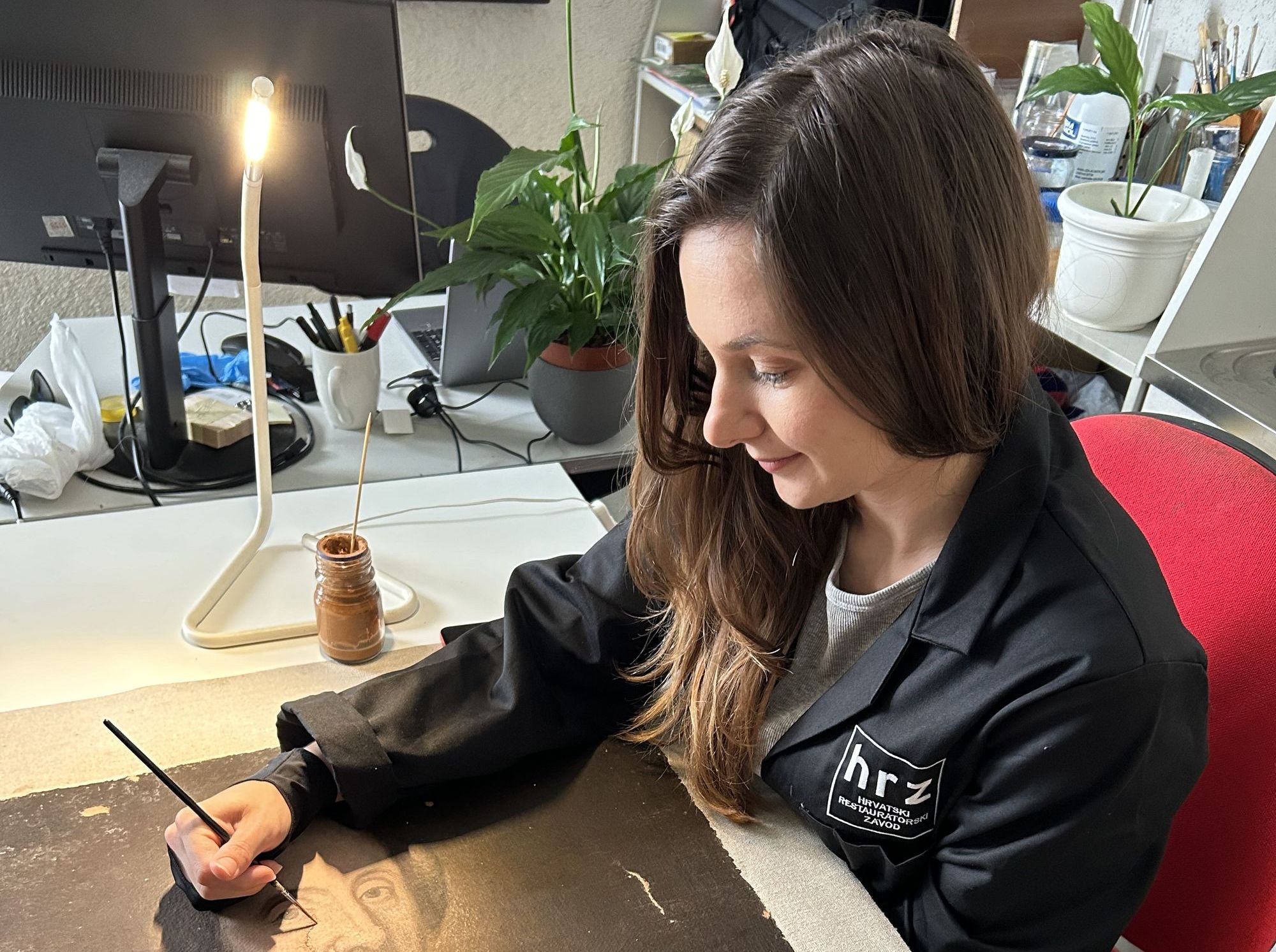 Četiri portreta iz Gradskog muzeja Korčula – tko se krije iza njih?